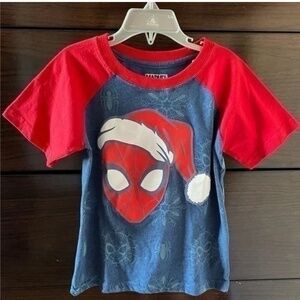 Marvel Spiderman Christmas Santa Hat Boy Shirt Size 6